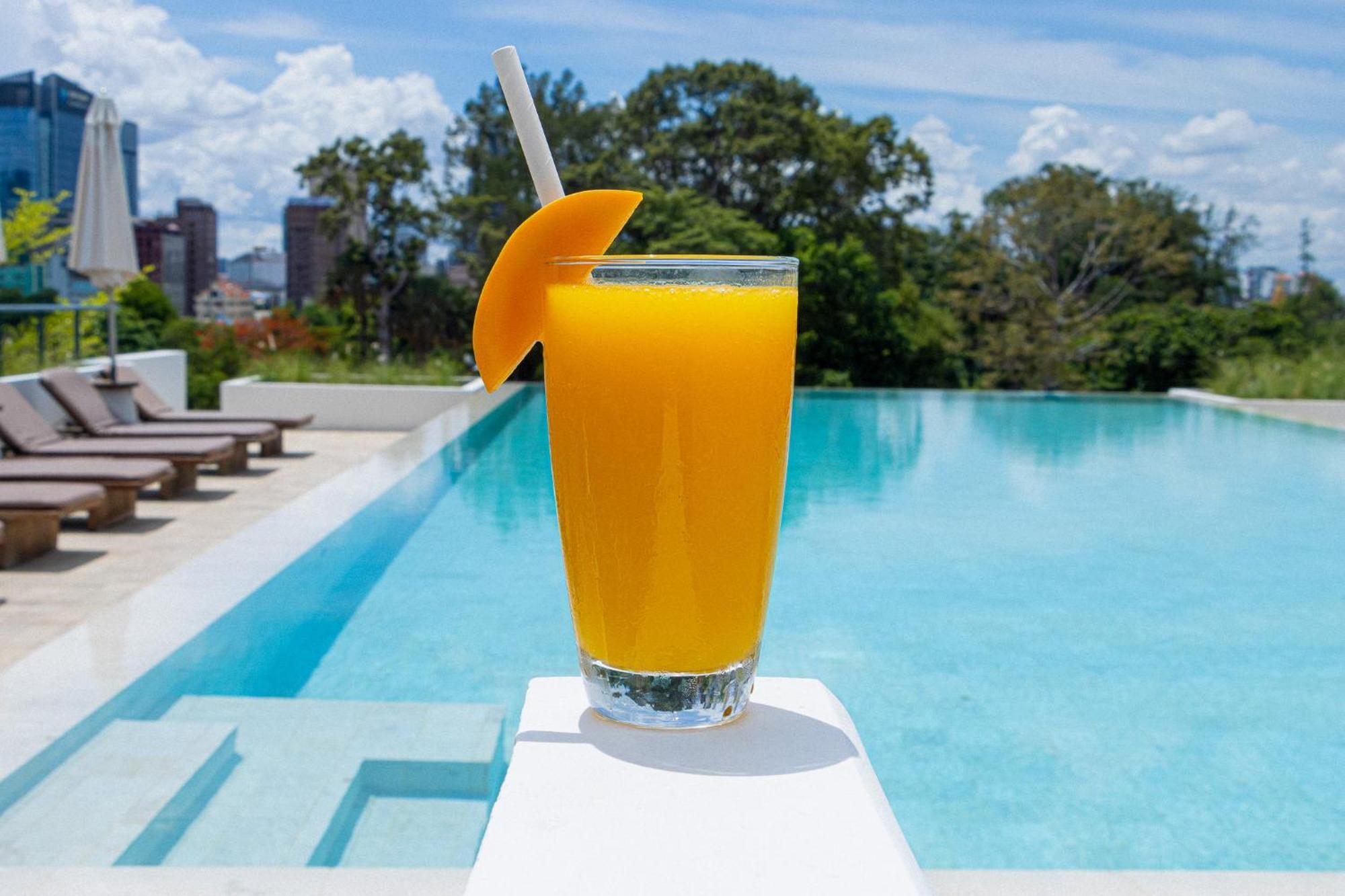 Penh House Hotel Phnompen Kültér fotó