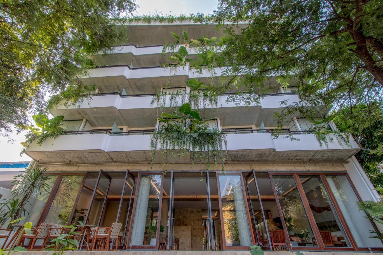Penh House Hotel Phnompen Kültér fotó